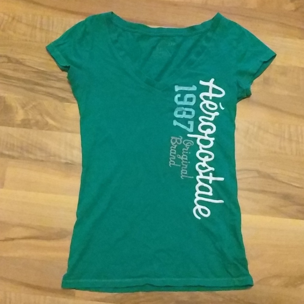 Juniors size Small Green Aeropostale Shirt V Neck